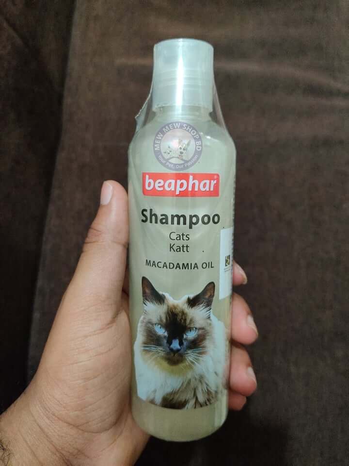 Beaphar Conditioning Macadamia Oil Cat Shampoo  (250 ml)