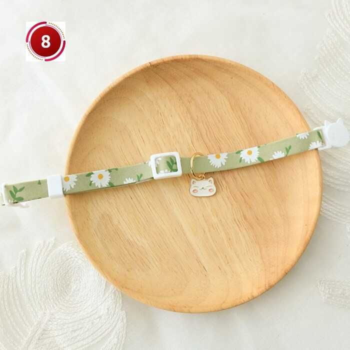 Adjustable Hello Kitty Cat Collar with Pendent for Pet Cat (Medium Size)