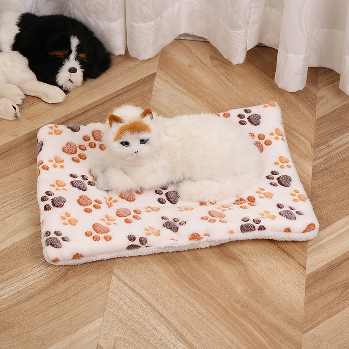 Pet Cat & Puppy Comfortable Plush Blanket Winter Bed For Pet
