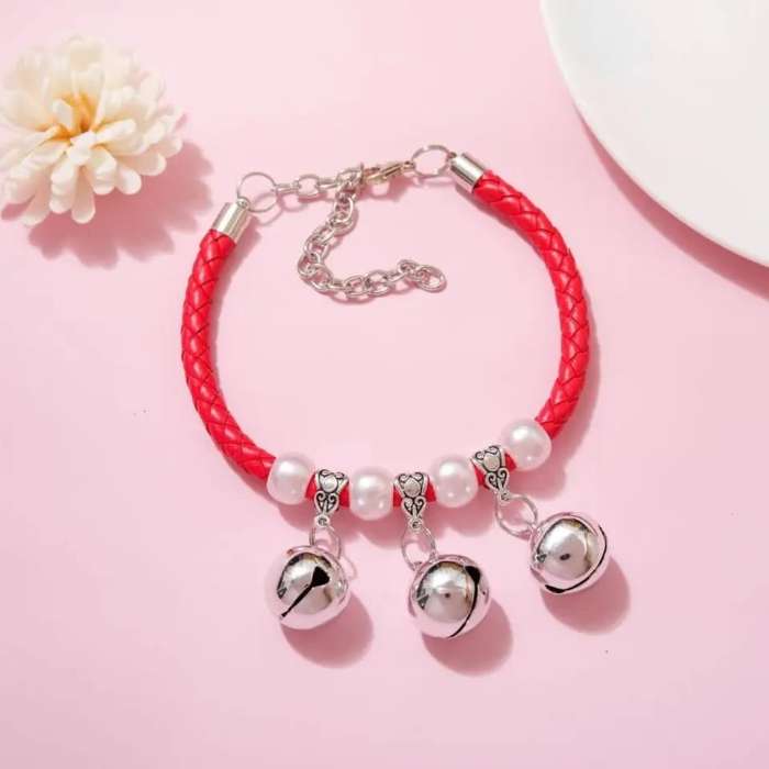 Stylish Triple Bell Adjustable Pet Collar with Removable Bell Pendant for Cats