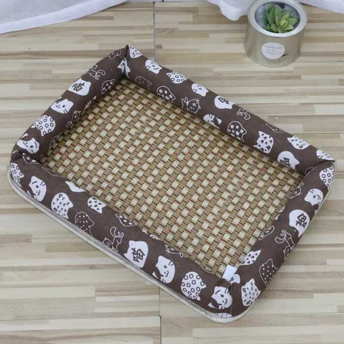 Comfortable Cooling Summer Cat Bed Lightweight Breathable Pet Rattan Mat Cat & Dog Bed