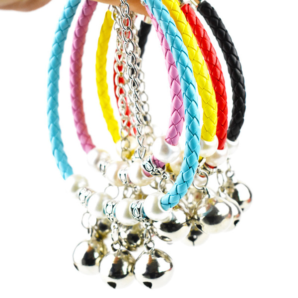 Stylish Triple Bell Adjustable Pet Collar with Removable Bell Pendant for Cats