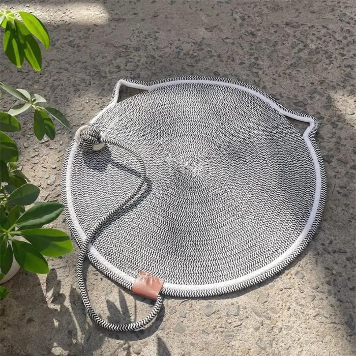 Multipurpose Woven Cotton Cord Cat Scratching / scratcher Pad as Pet Bed with Teaser Ball