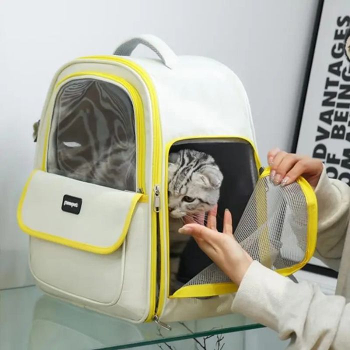 Moorpet New Design Ventilated Backpack for Pet Cat Comfortable Carrier