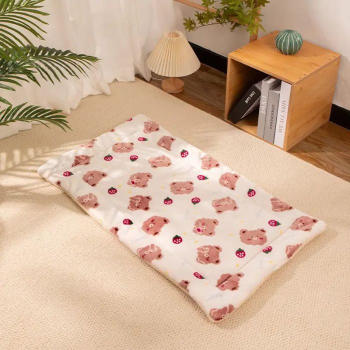 Premium Pet Cat & Puppy Comfortable Plush Blanket Winter Bed For Pet