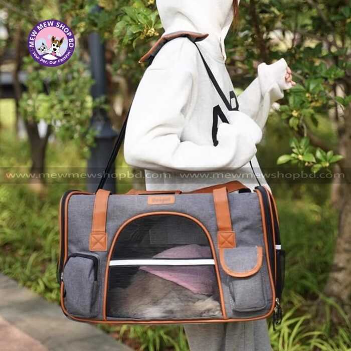 Moorpet New Design Oxford Fabric Pet Cat Carrier Shoulder Bag with Large Capacity