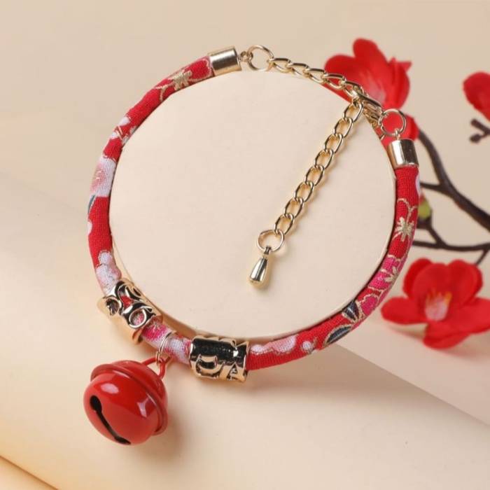 European Style Pet Cat Neck Collar Belt with Bell