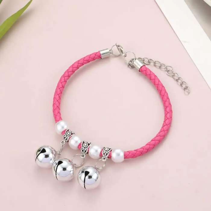 Stylish Triple Bell Adjustable Pet Collar with Removable Bell Pendant for Cats