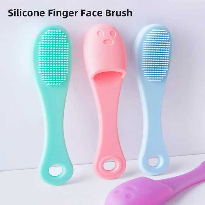 Soft Gel finger Face / Nose Cleaning brush with soft bristle cleansing brush for cleansing Teeth, Nose area for Pet Cat & Dog